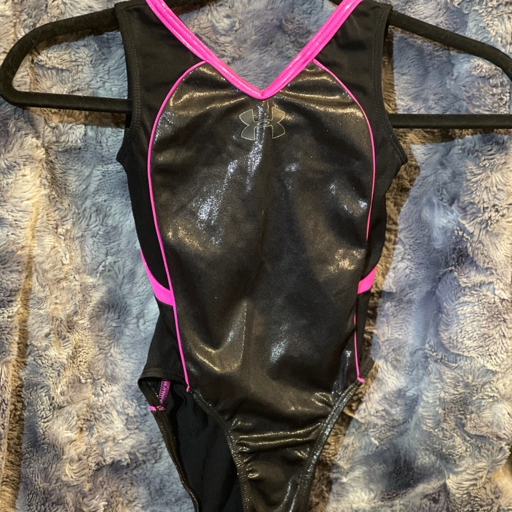 Gymnastics leotard